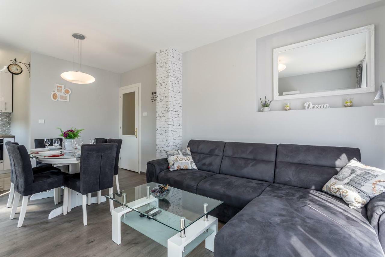Čisla House Luce With Pool 아파트 외부 사진